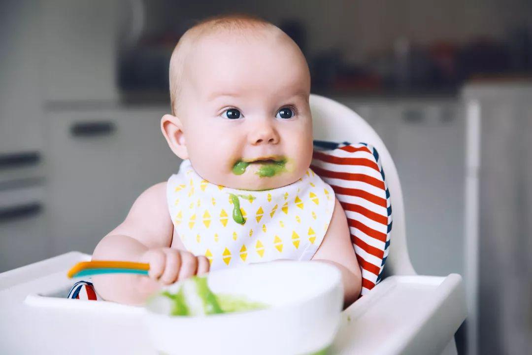 「妈妈」孩子出生时多少斤最聪明？妈妈一定要看！