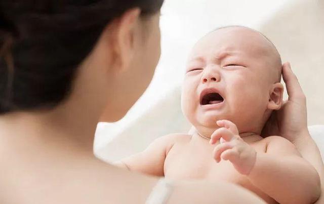 元凶@是儿童性早熟新元凶?别伤了孩子还不知道妈妈这个睡前举动