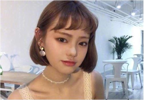 侧边夹与眉上刘海缘分不浅,超酷的短刘海,姐也有淑女心