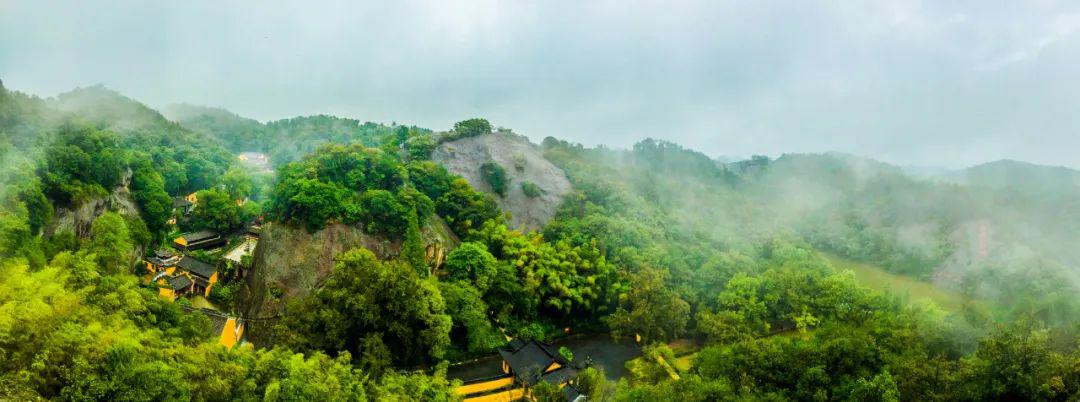 五一小长假新昌大佛寺,十九峰景区实行实名预约游览制度!