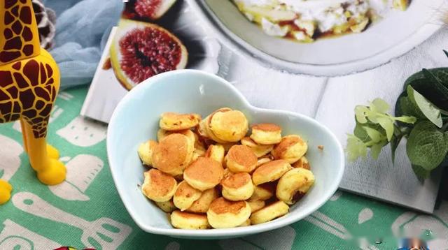 怎样做美食简单又好吃小零食 750d6574f1d04a958c7a1cb648003011.jpeg