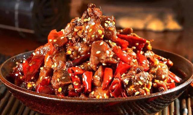 麻辣兔肉,吃一口就停不下来!适合肥胖人群,好吃不长肉