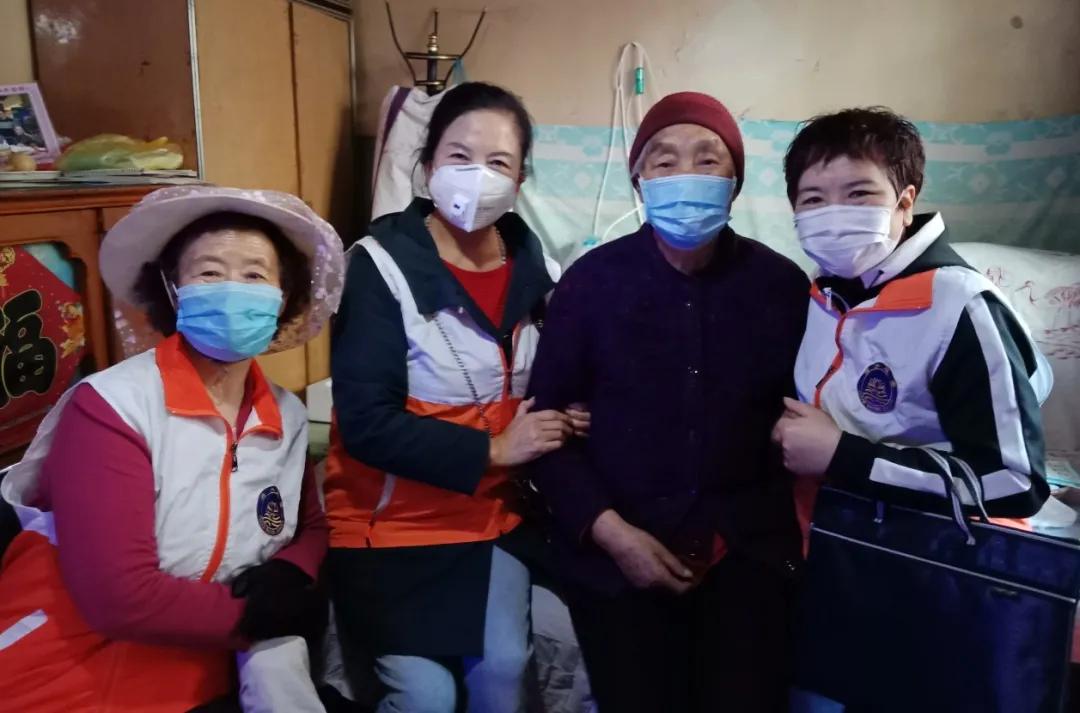 清水慈善兰州分会为兰州市贫困家庭送爱心物资