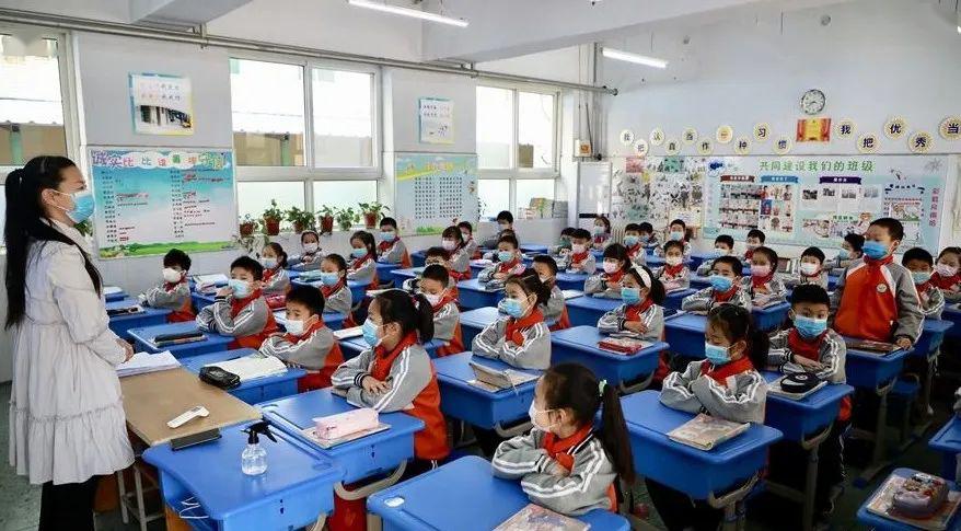 2020年贵州第2季度经济总量_2020年贵州脱贫统计图(3)