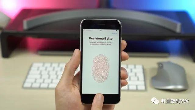 从华为P30跳到苹果，iPhone SE2上手体验，憋了一肚