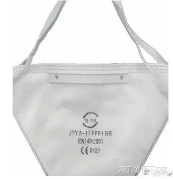 怎样装被子教程 107a0a4b577a4418a80ee1f9aa37e826.jpeg