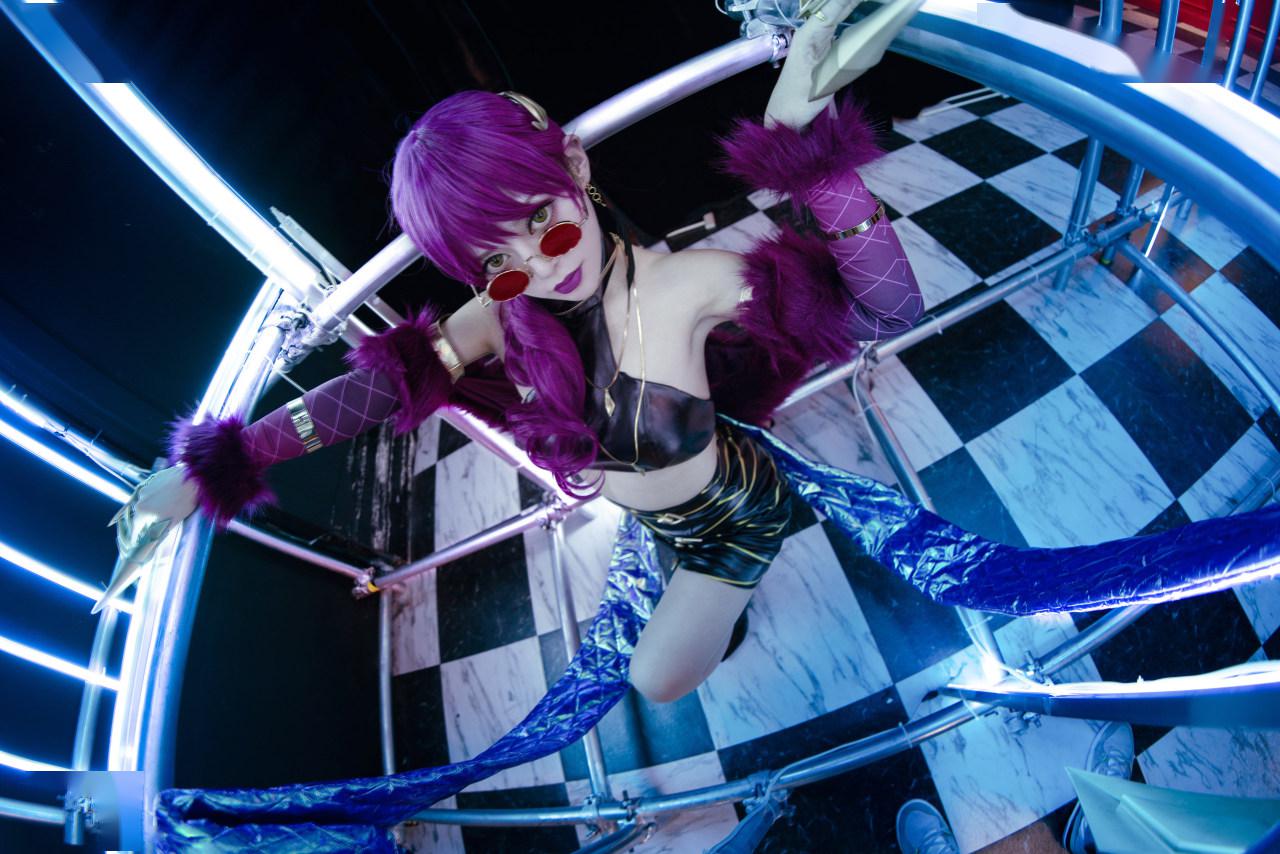 英雄联盟伊芙琳cosplay