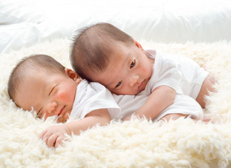 什么时候可以看到满月 4cbd324833694e05b54bc3257c037c1c.png