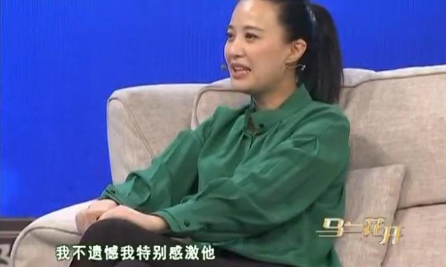 19岁出道合作王志文走红，曾是央视女主播，与落