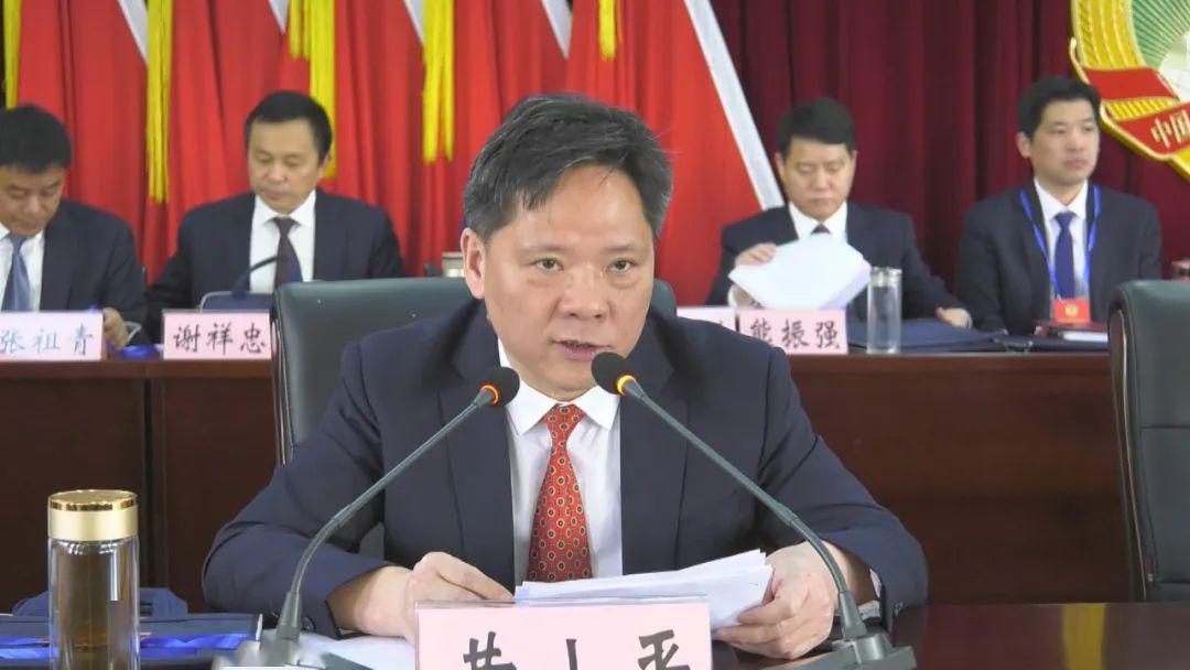 聚焦两会政协安义县第十届委员会第五次会议隆重开幕