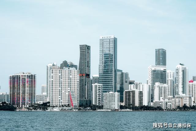 人均最低住房面积_中国的人均住房面积(3)