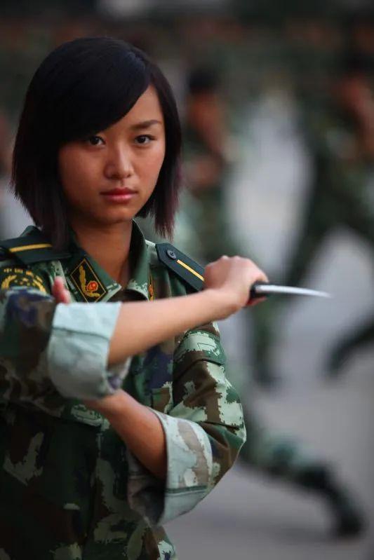 闻香识女人春风化雨致敬战友陈姝余