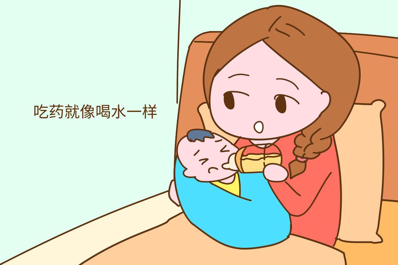 『宝宝』大人孩子苦不堪言，老大夫告诉您这招搞定孩子生病全家上阵喂药