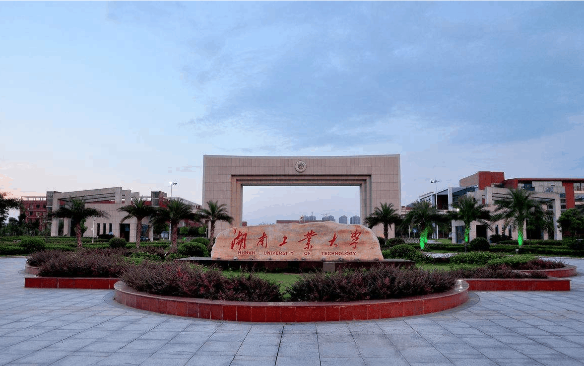 [分数]压本科线，如何选大学专业不吃亏？高考分数不高