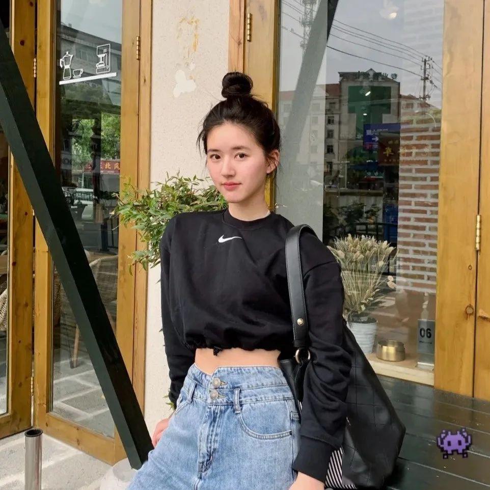 图源小红书@赵露思,ins@jennierubyjane