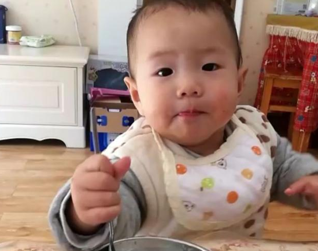 孩子@是孩子积食的“真凶”，很多家长还在给娃喂，快住手这3种食物