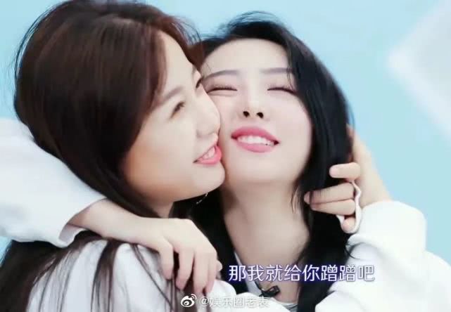 反差萌女孩写真 b8ca1738964b4d9ab47be7b26adfe73c.jpeg