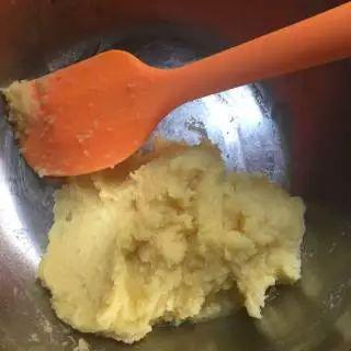 土豆的做法大全小零食不用烤箱 bd1ed428faf24b43922a3a3937fba66f.jpeg