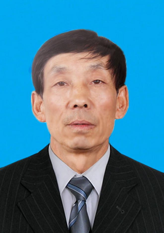 西北铁合金厂董事长_鸿星尔克董事长(2)