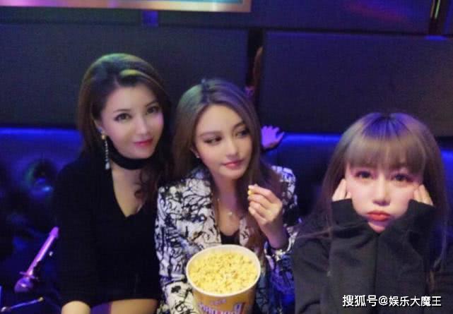 闺蜜曝罗志祥像狗一样向周扬青求饶？周扬青否