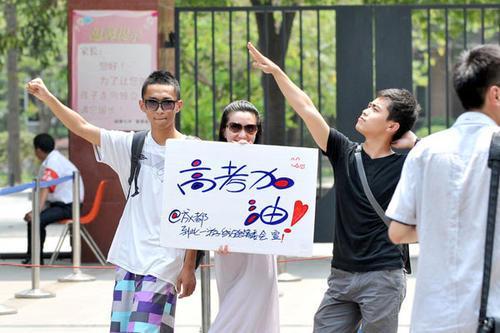 「科目」这两门科目“被误伤”,物理老师成最终赢家新高考模式实行后