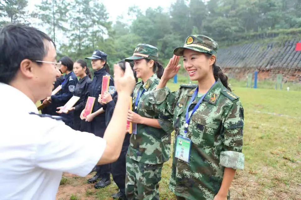 闻香识女人春风化雨致敬战友陈姝余