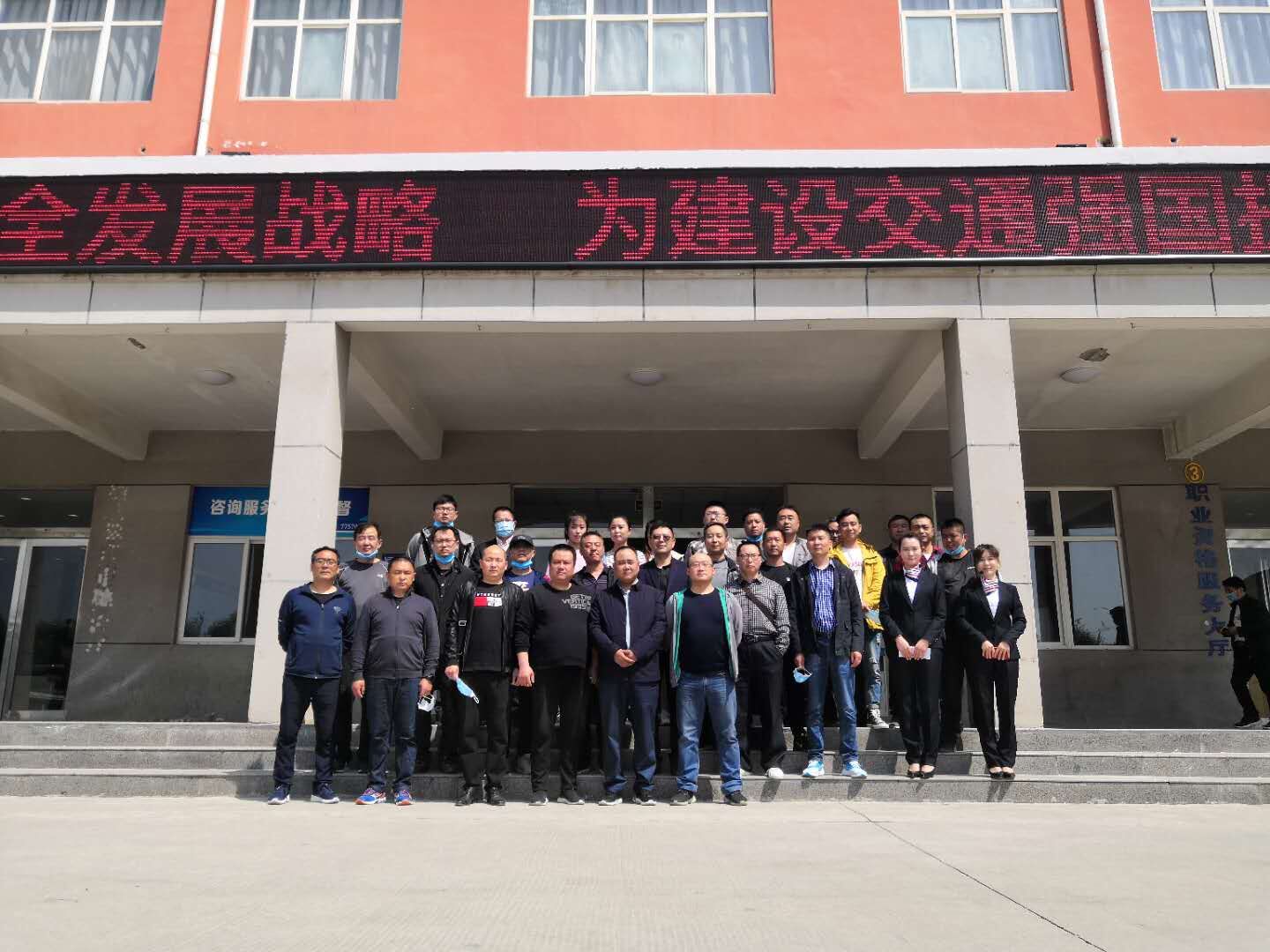 焦作人口有多少人_焦作火葬场招人吗(2)