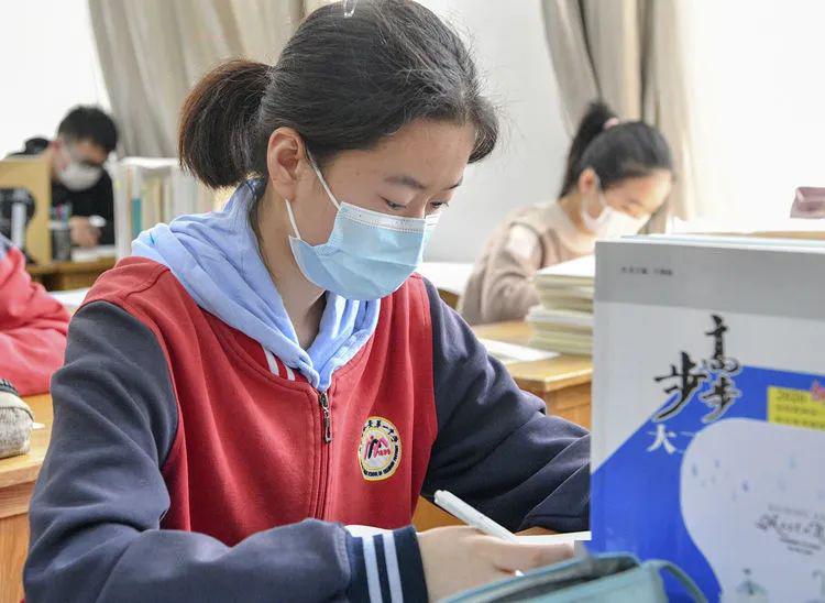 时不我待,七月成材!泰安一中新校区开学复课平稳顺利