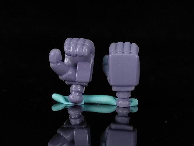 毒蛇高达：78民间测评：老物考古 MIA 毒蛇高达，