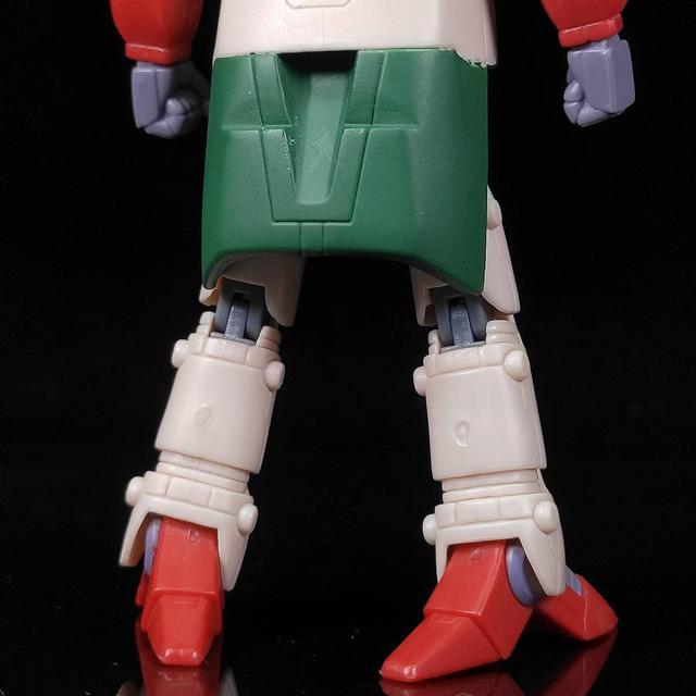 毒蛇高达：78民间测评：老物考古 MIA 毒蛇高达，