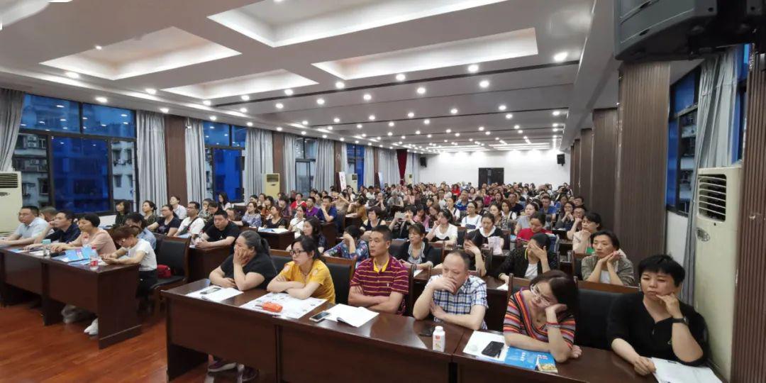 2020高考文科万州排名_万州中学2020年高考喜报(一)(2)