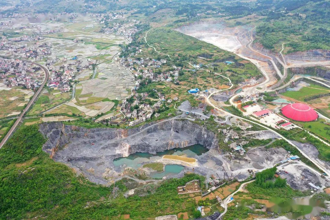 现在可以去新化吗 31c4c3754b1546929bd372a17f561726.jpeg