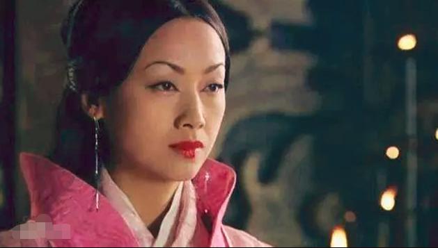 中国第一位女性当权者,武则天不及她的一半毒辣