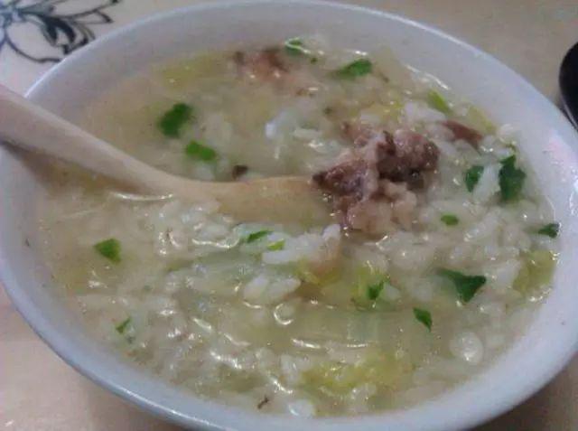 『智力』娃吃了智力差不长个,你家孩子吃吗?这3种食物是“软石头”
