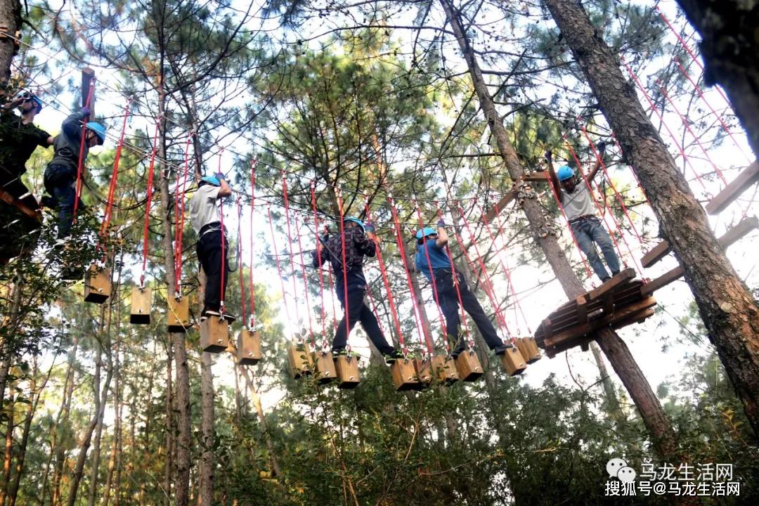 马过河—凤龙湾景区针对五一小长假重点推出医护工作者凭医护资格证