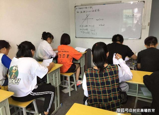 曾让：曾让高考学霸闻风丧胆，今年会出山吗还记得“数学帝”葛军吗