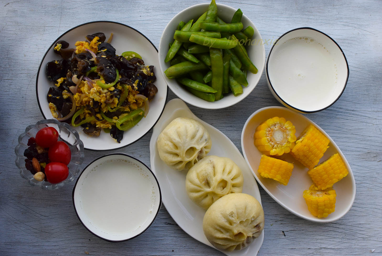 原创晒我家早餐,有肉有蛋有牛奶,营养丰富味道好,孩子从不出去吃