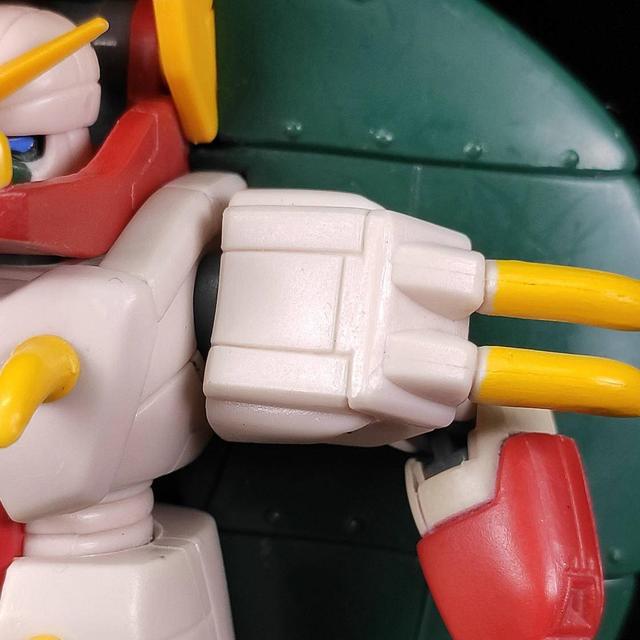 毒蛇高达：78民间测评：老物考古 MIA 毒蛇高达，