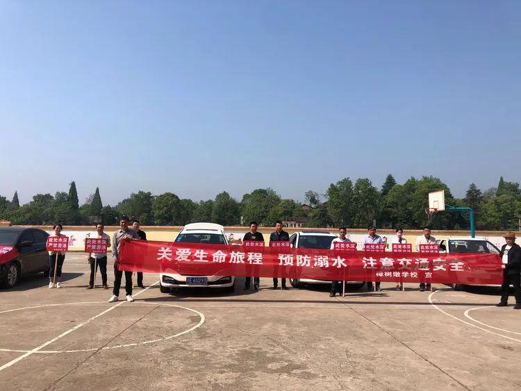 樟树墩人口_樟树(3)