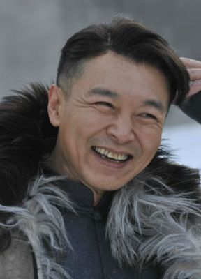 出生在美丽的北大荒，一个名额考入上戏，戏里