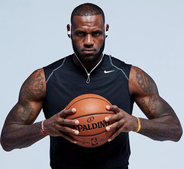 商业奇才！帕金斯爆詹姆斯商业头脑，光一个产