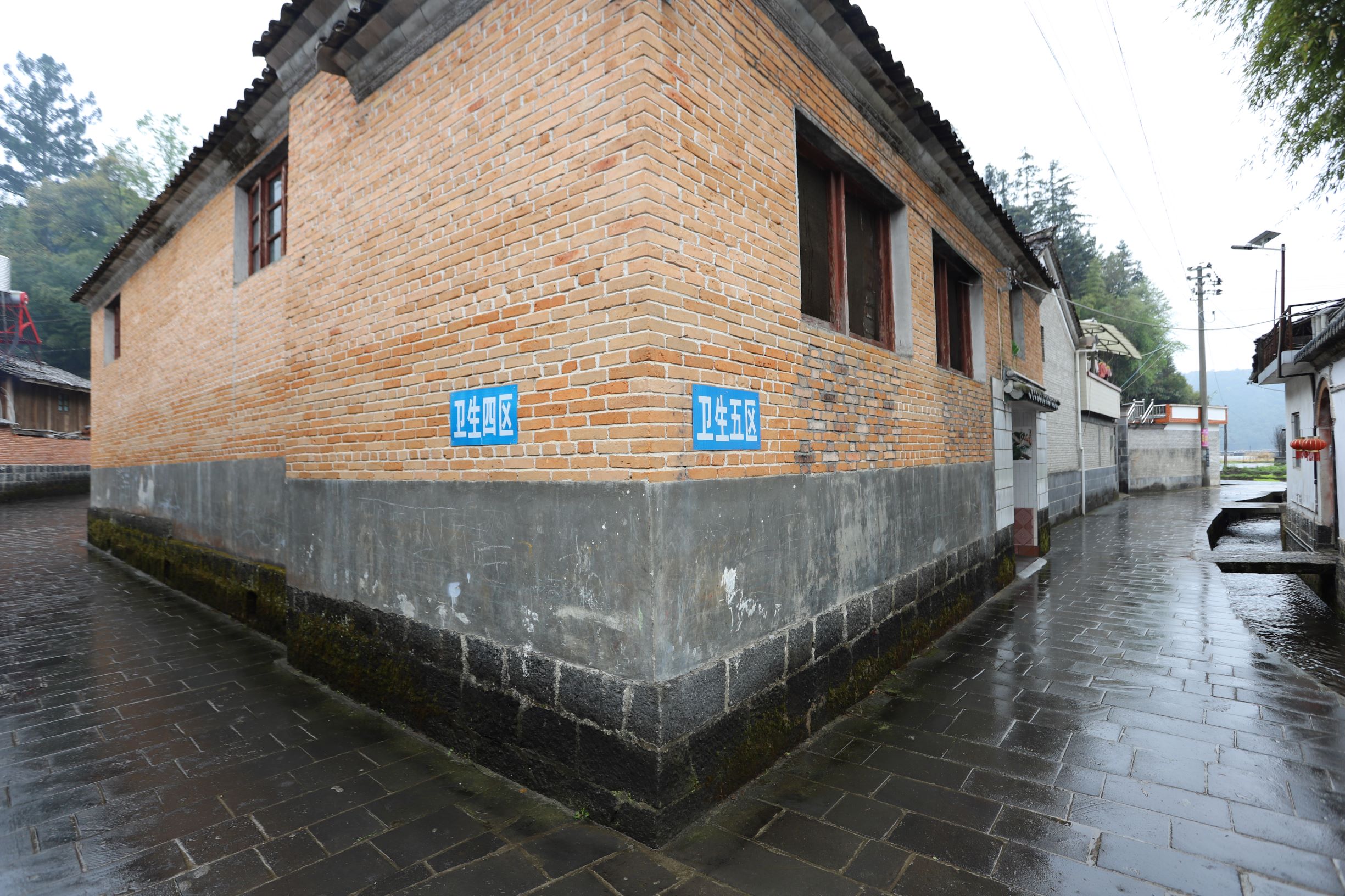 腾冲市猴桥镇gdp有多少_云南 持续几天的降雨,使得腾冲219户房屋受损 1人失踪