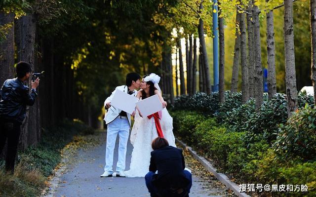 婆婆住院儿媳点外卖送餐，遭丈夫怒斥记仇：换