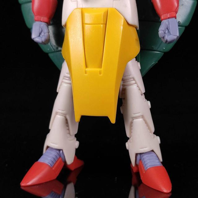 毒蛇高达：78民间测评：老物考古 MIA 毒蛇高达，