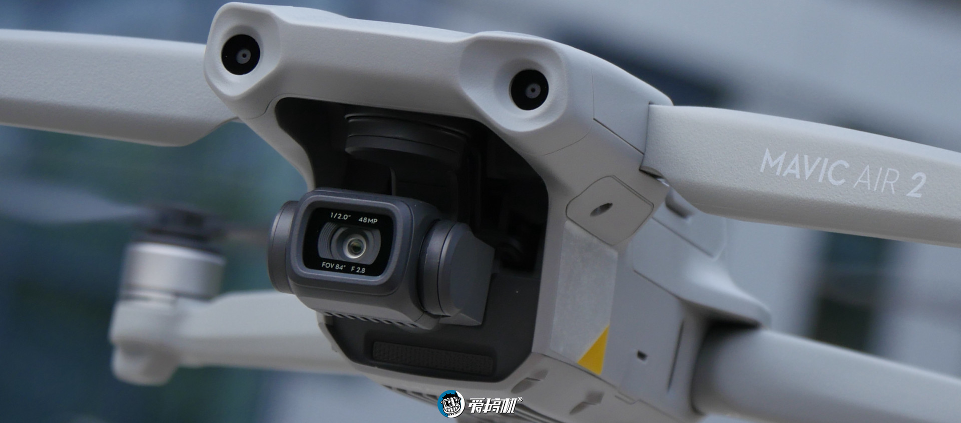 「Mavic」8K延时+4800万像素真香 大疆御Mavic Air 2 评测，