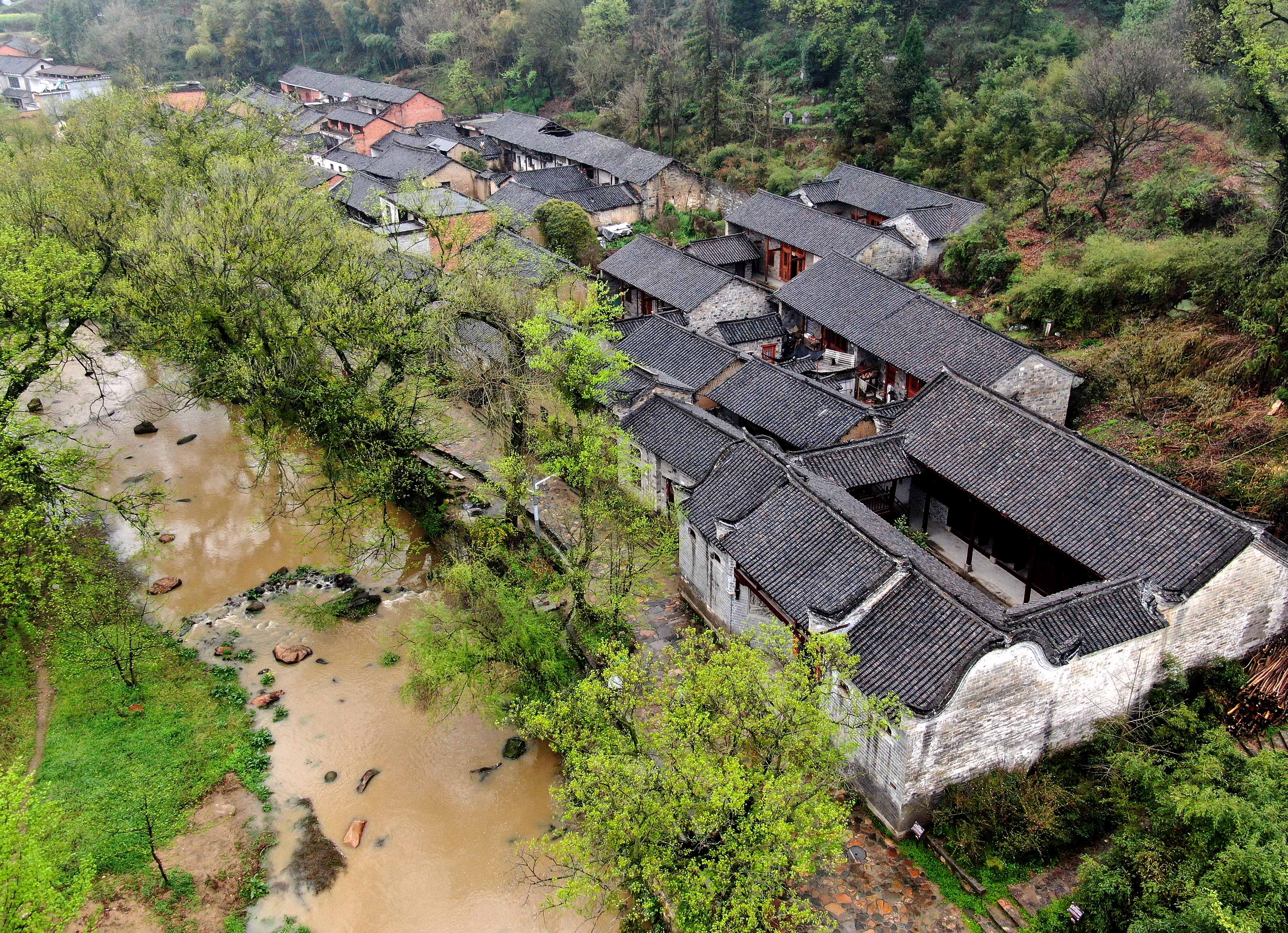 杜桥镇土城村有多小人口_土城村图片(3)