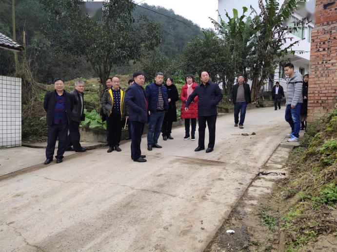 涪陵这个女人靠这种手艺成就她一生