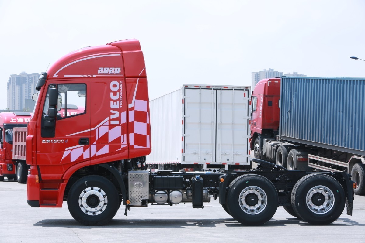 红岩杰狮2020 牵引车,行!