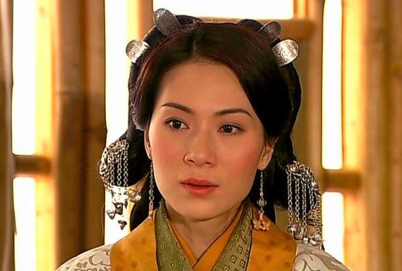 中国第一位女性当权者,武则天不及她的一半毒辣