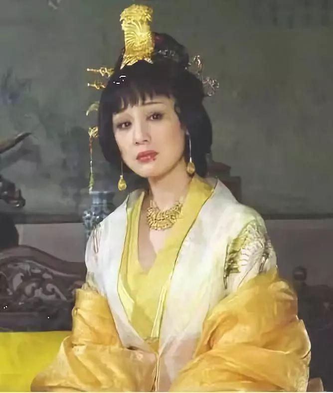 绝世美人隐秘 《康熙王朝》中的容妃  含情的眼睛 李建群将容妃的